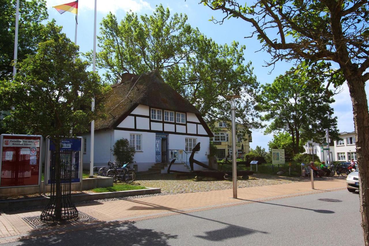 Mit Meerblick Und Balkon, Gratis Nutzung Vom Ahoi Erlebnisbad Und Sauna In Sellin - Meeresblick Fewo 17 Goehren  Exterior foto